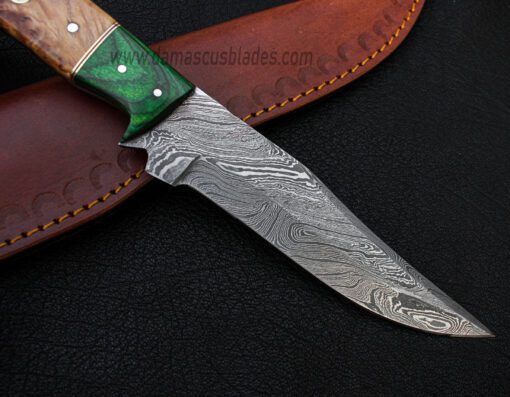 Hunting knife and sheath