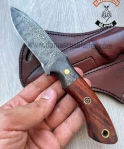hunting knife with sheath