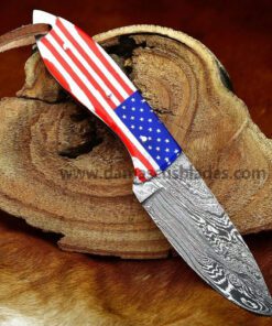 Damascus forged hunting knife