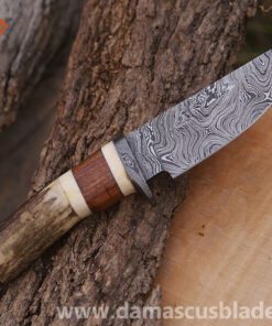 Handmade Carbon Damascus Steel Hunting Knife