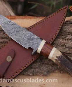 Forged Carbon Damascus Steel Hunting Skinner Knife for sale